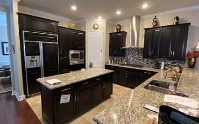 Kitchen Transformation: A Deep Dive into Cabinet Refacing vs. Replacement
